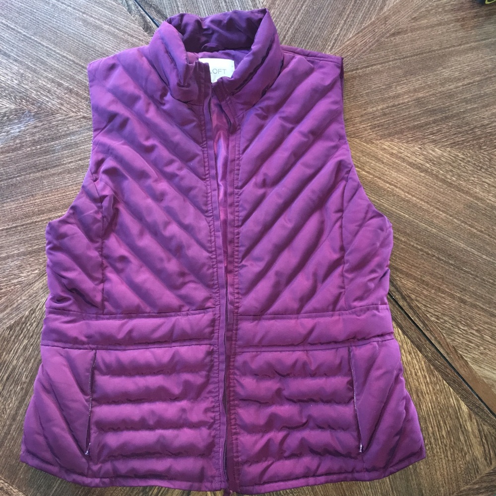 Loft Puffer Vest - Maroon
